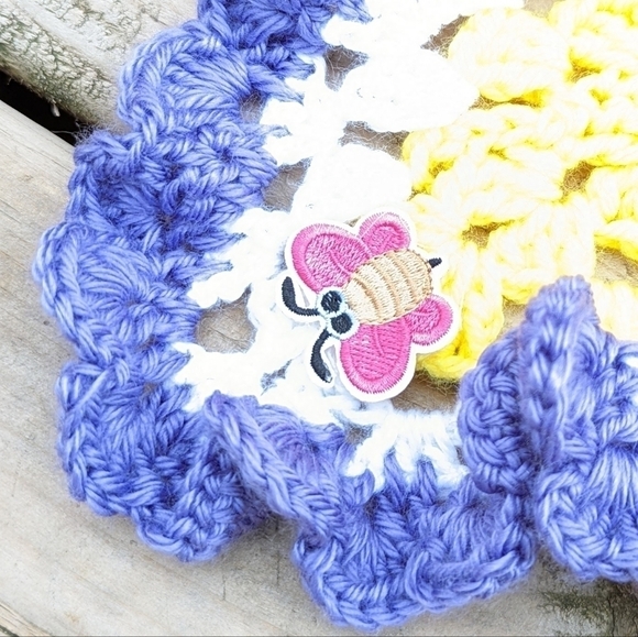 HANDMADE crochet square baby blanket 40”x40” - Picture 3 of 12